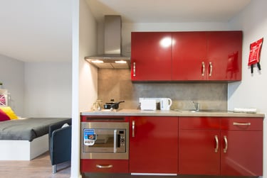 Premium Studio at Glassyard Building, 7A Stockwell Green, Stockwell, London, SW99JF - Image 6